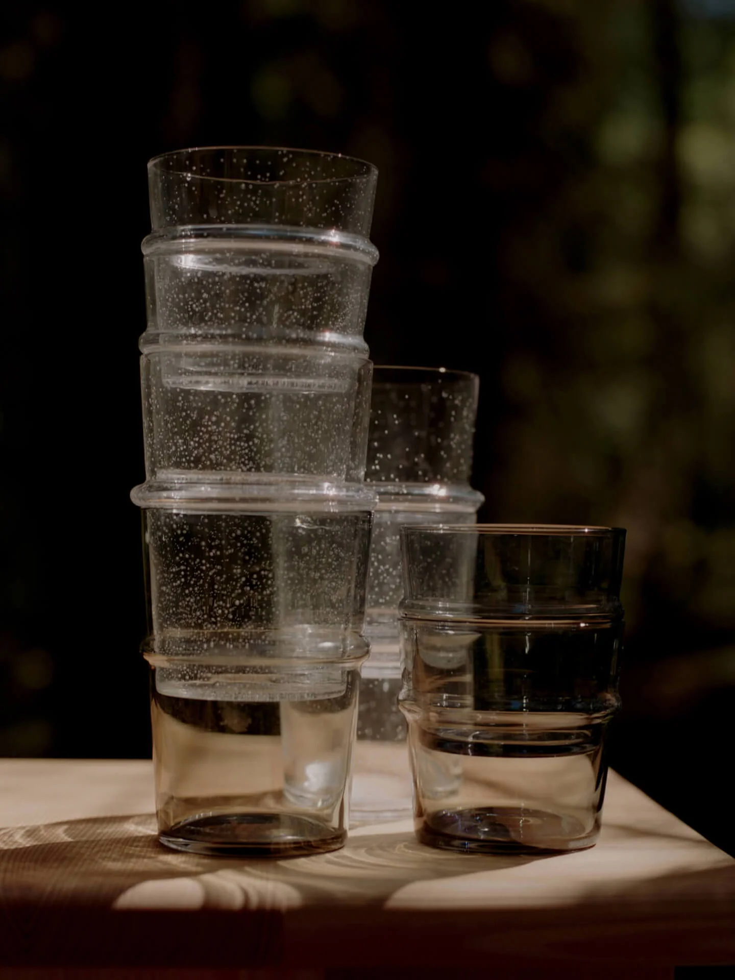 Boya Tall Glasses - Set of 2 - Clear with Bubbles - Image 4