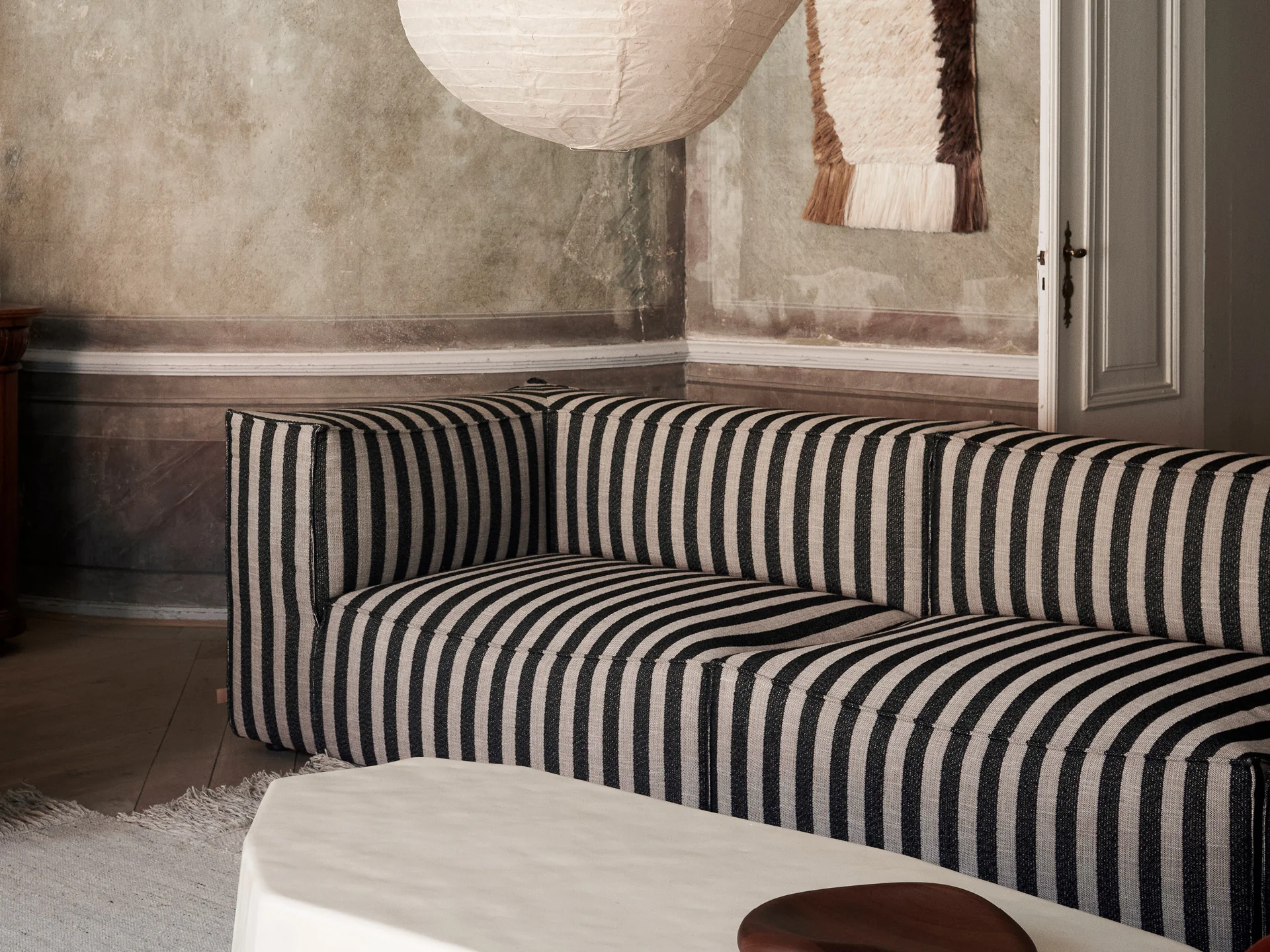 Catena Sofa Armrest Left L400 - Louisiana - Sand/Black - Image 2