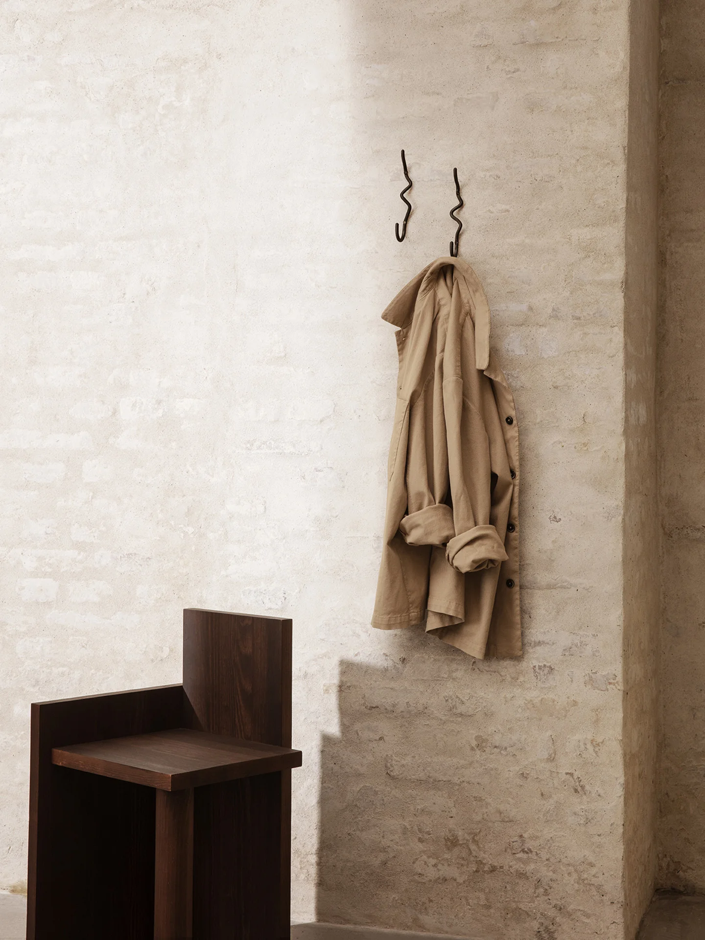 Curvature Hook - Black Brass - Image 2