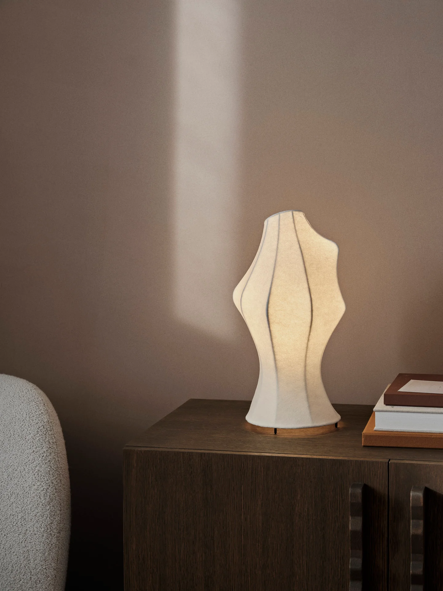 Dae Table Lamp - White - Image 2