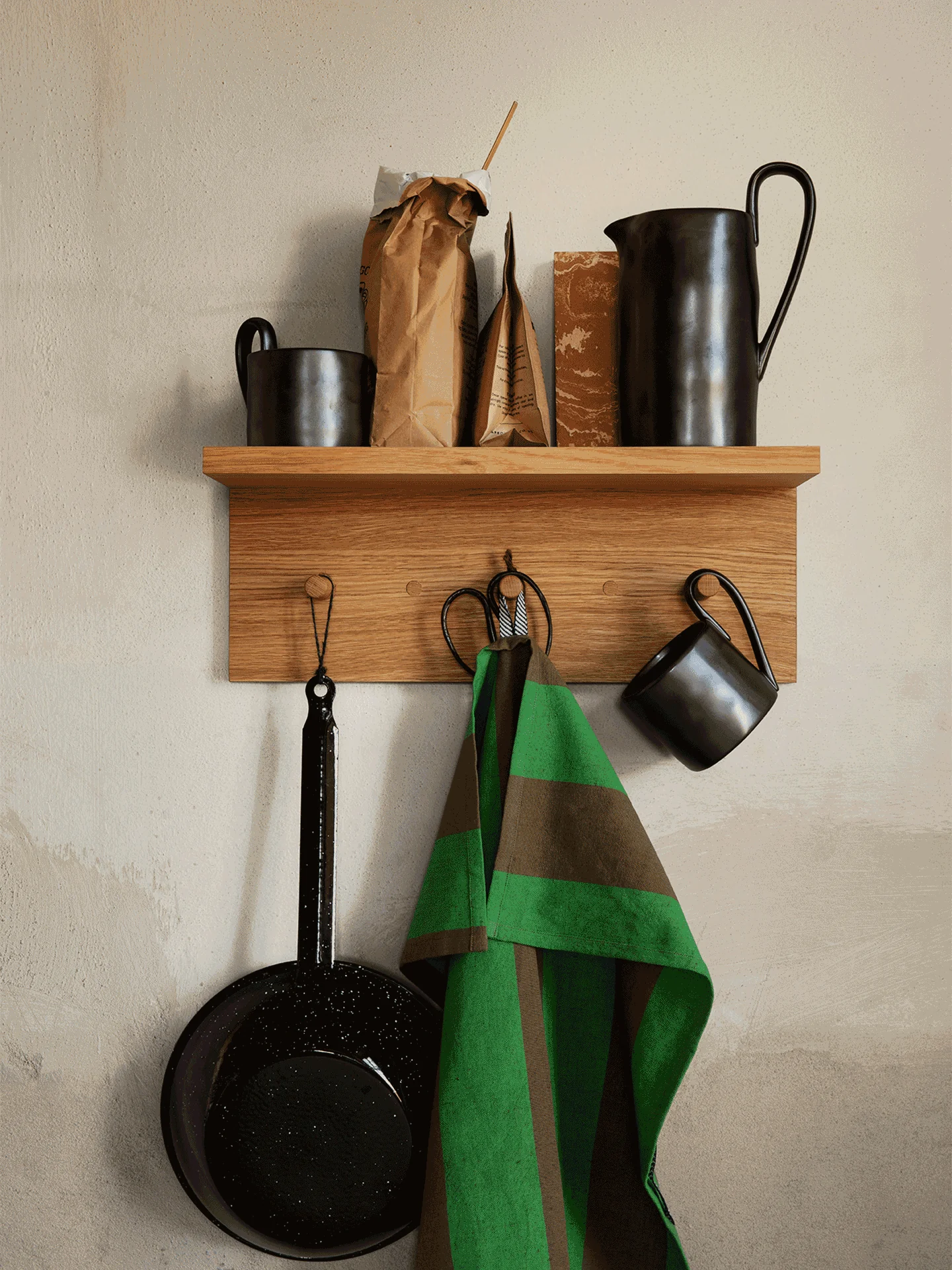 Flow Mug - Black - Image 2