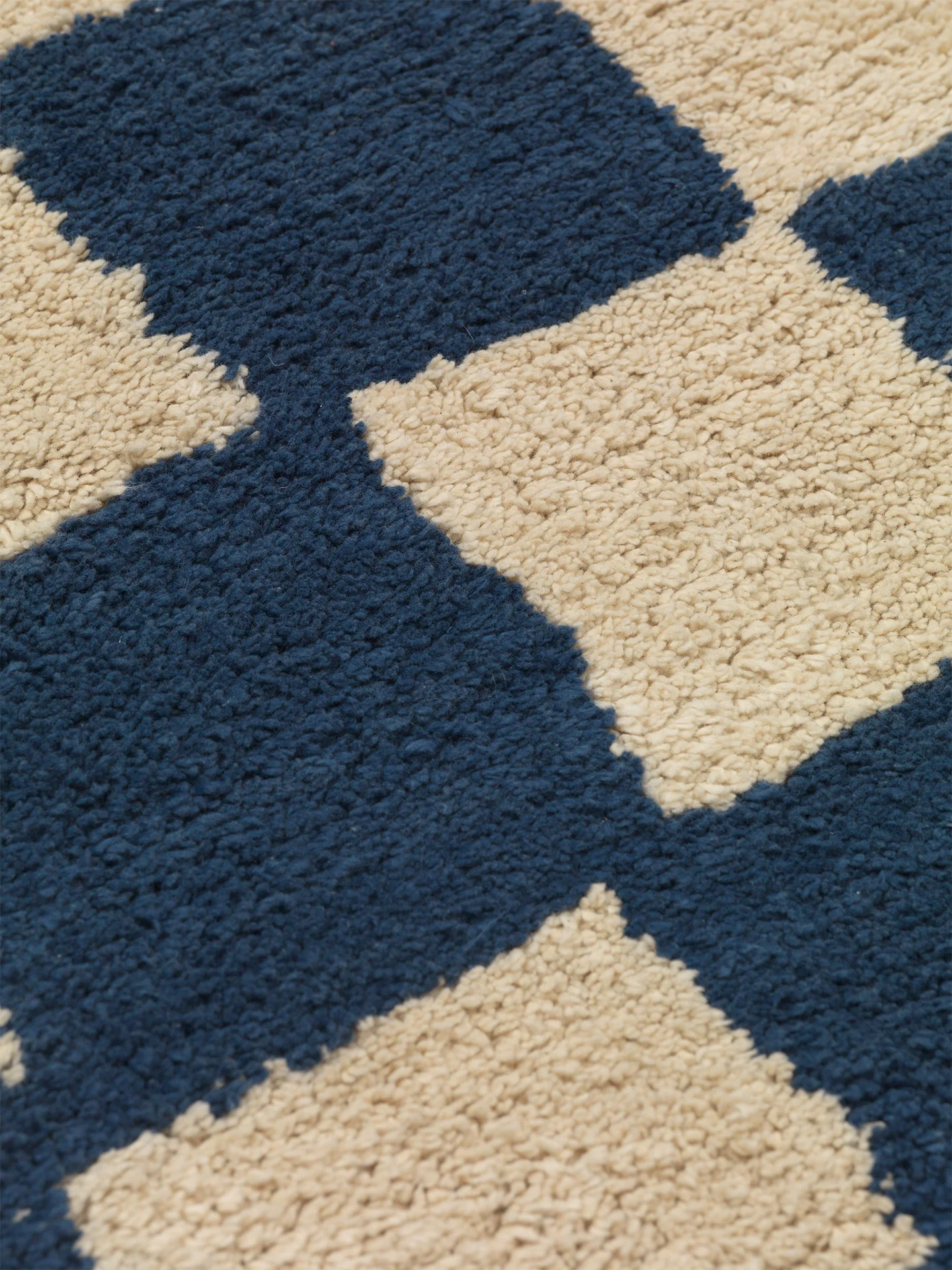 Mara Washable Rug - Deep Blue/Warm Sand - Image 3