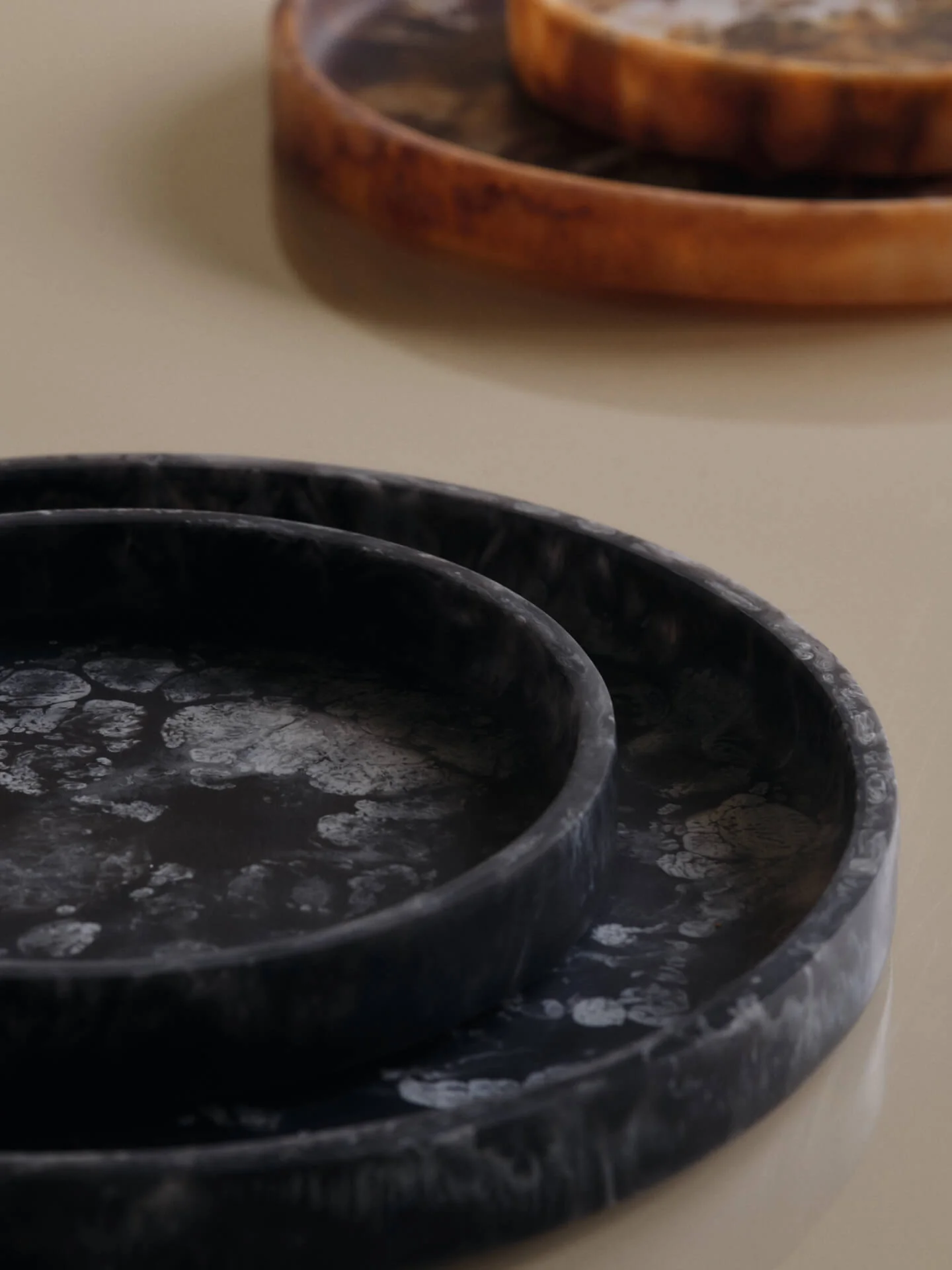 Mist Round Tray - Charcoal - Image 2