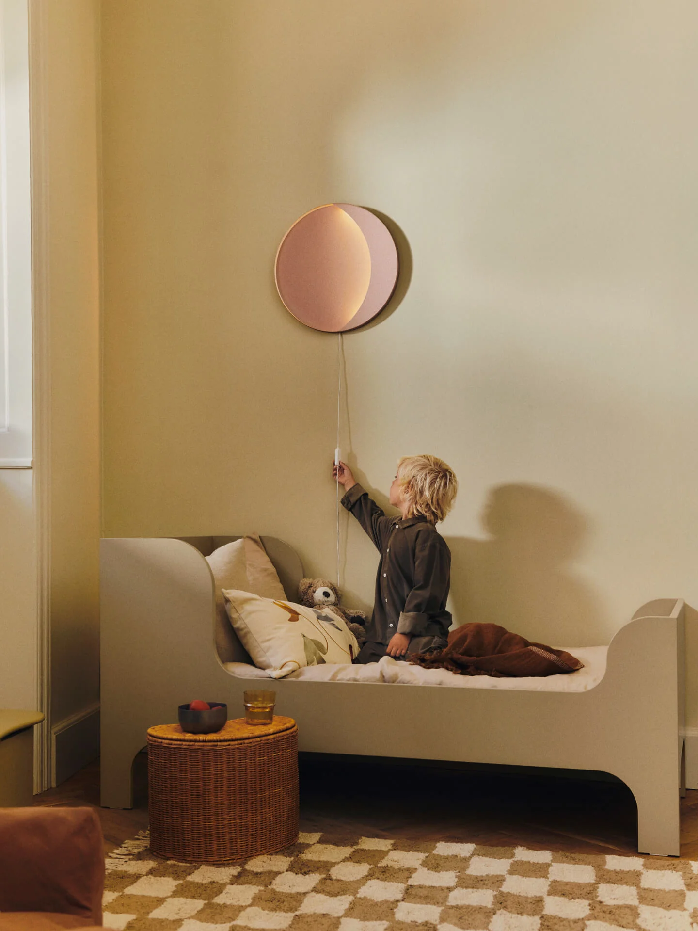 Neba Wall Lamp - Rose - Image 4