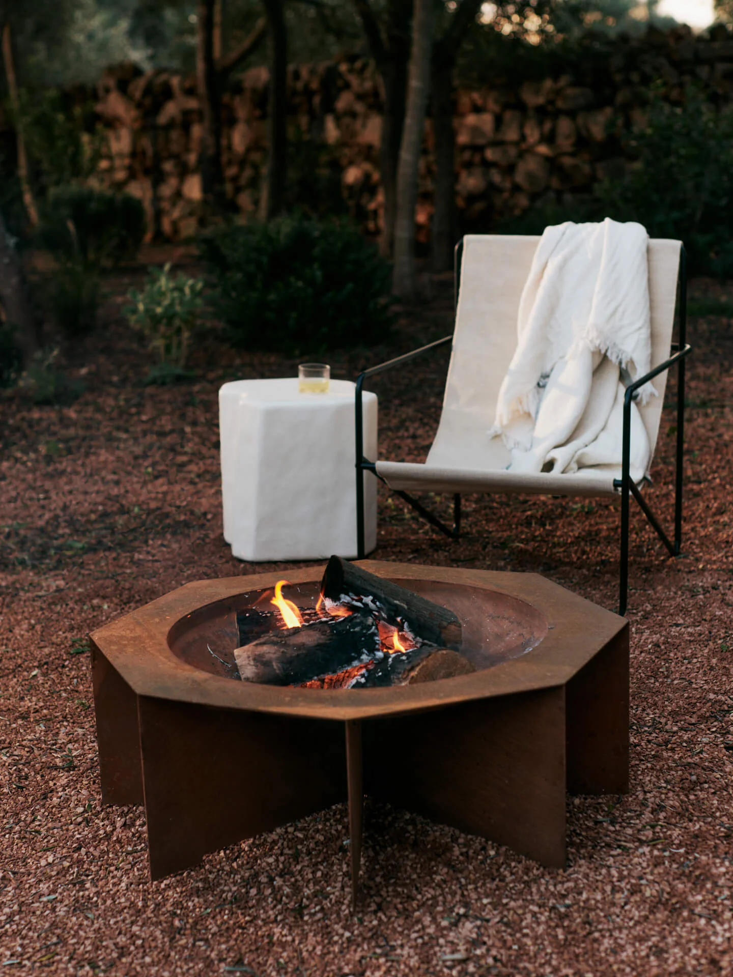 Otte Fire Pit - Rust - Image 4