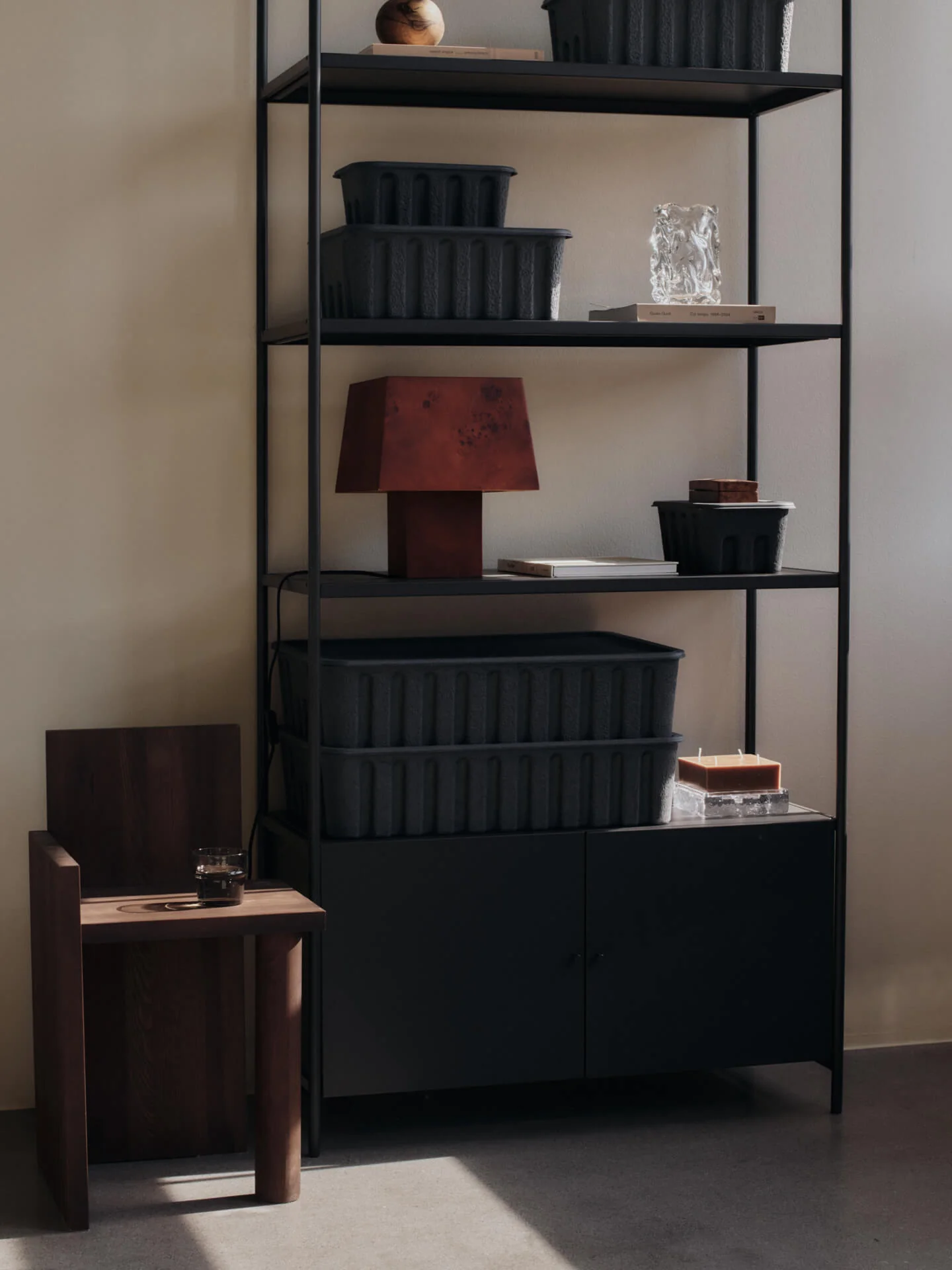 Punctual - Solid Metal Shelf - Anthracite - Image 2