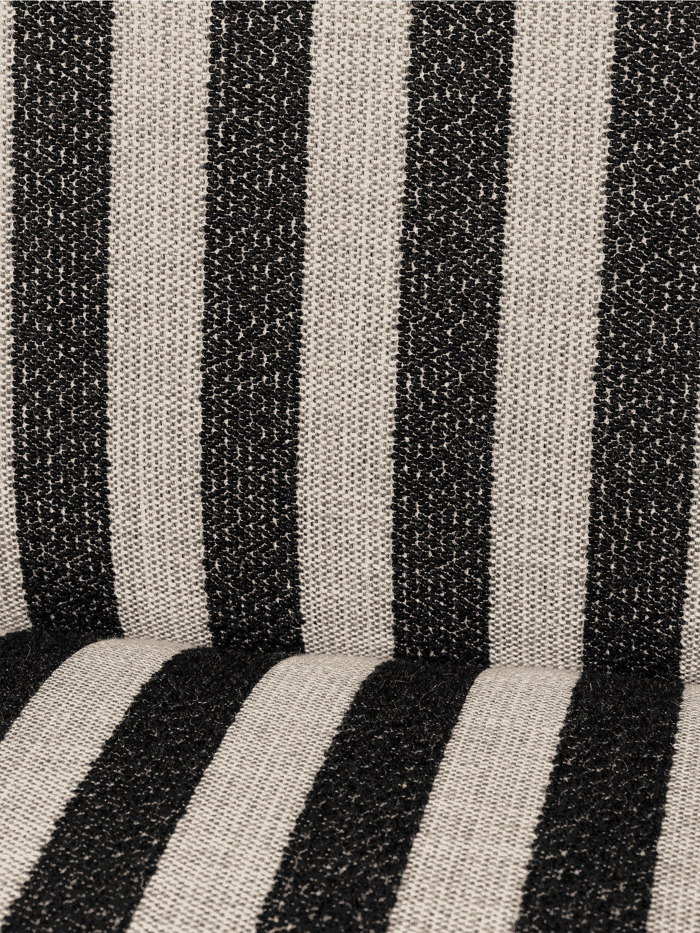 Rico Lounge Chair - Louisiana - Sand/Black - Image 4