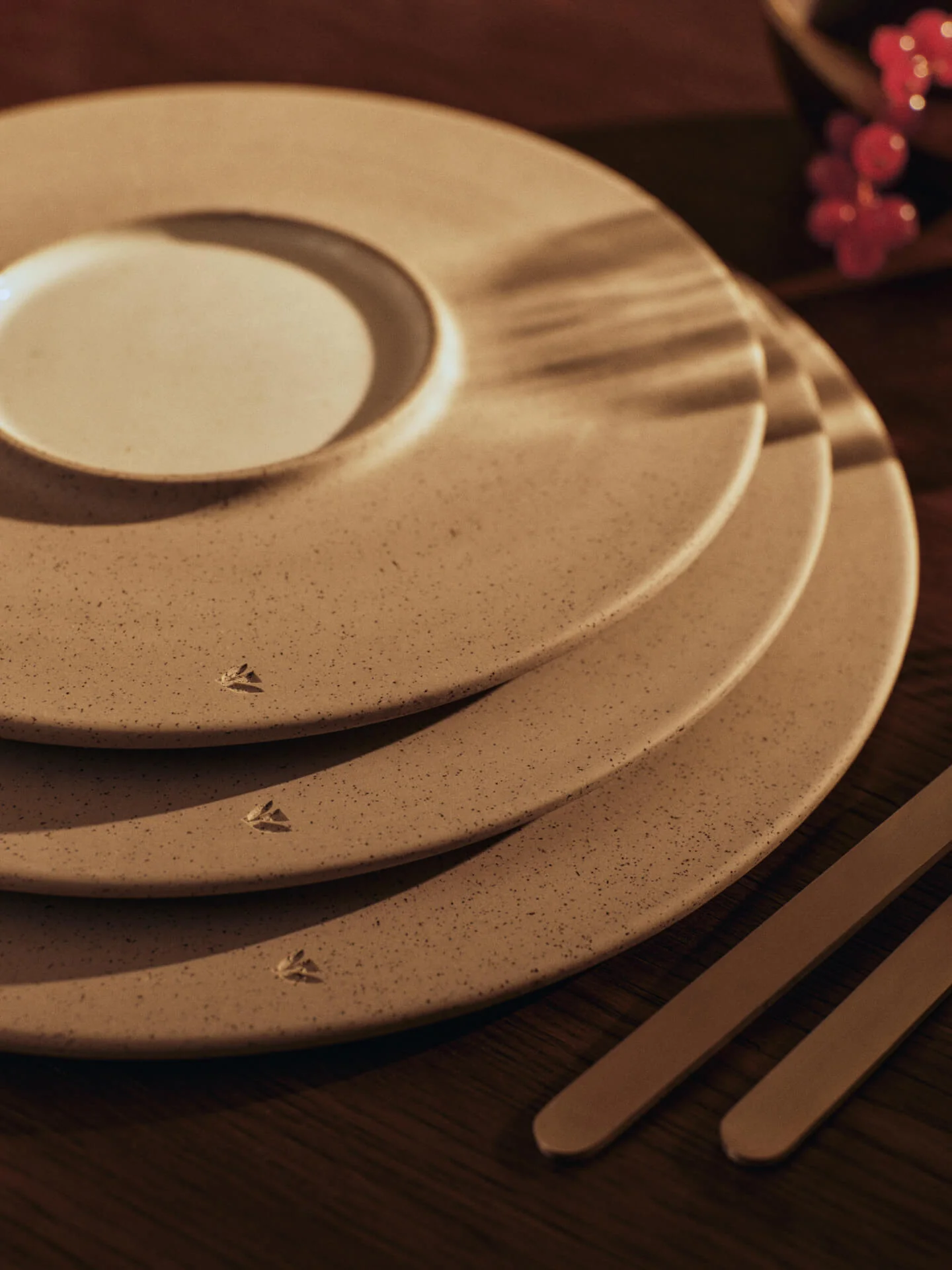Sonae Side Plates - Ø25 - Set of 2 - Grey/White - Image 3