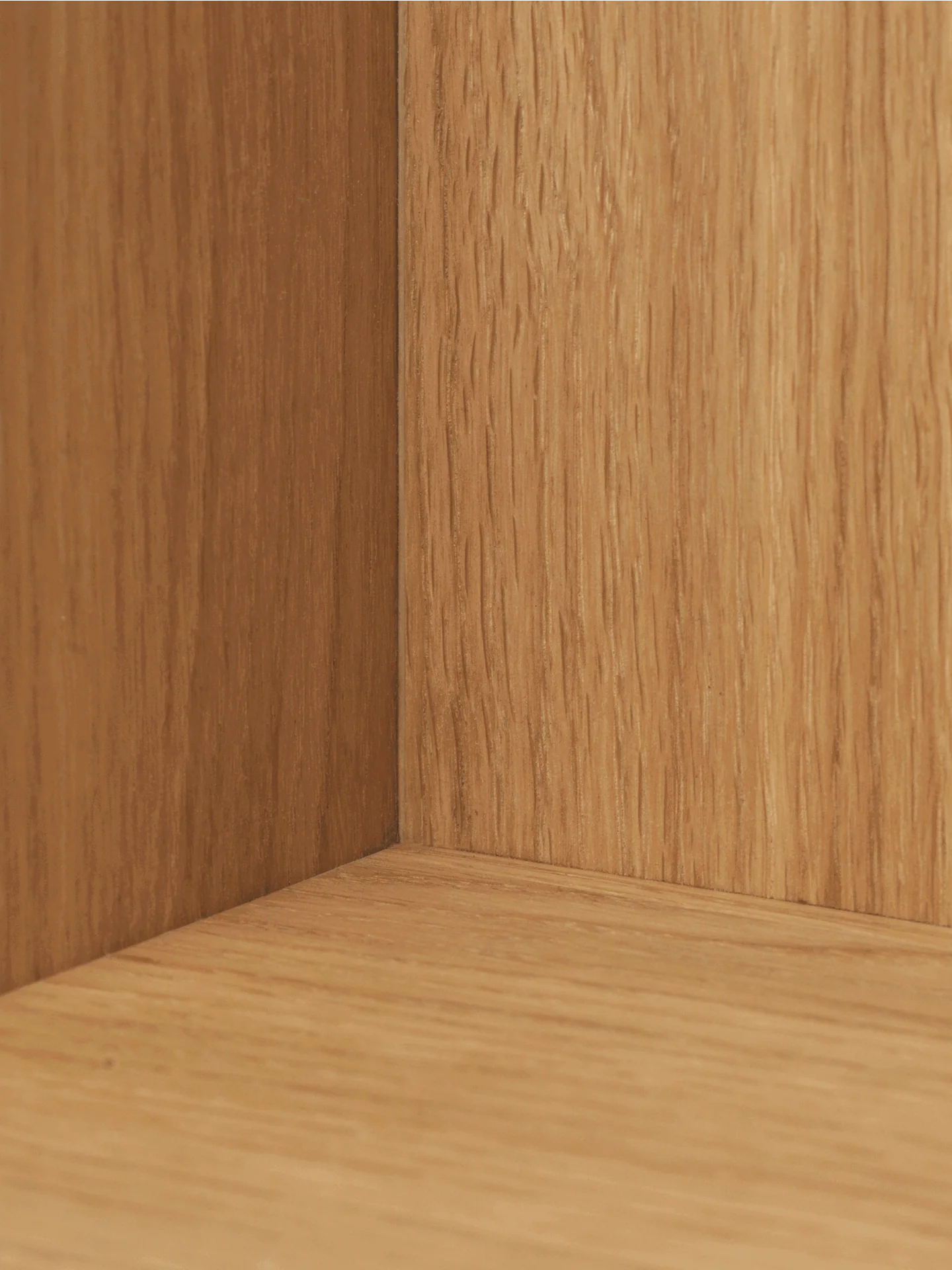 Stagger Shelf - Tall - Oiled Oak - Image 4