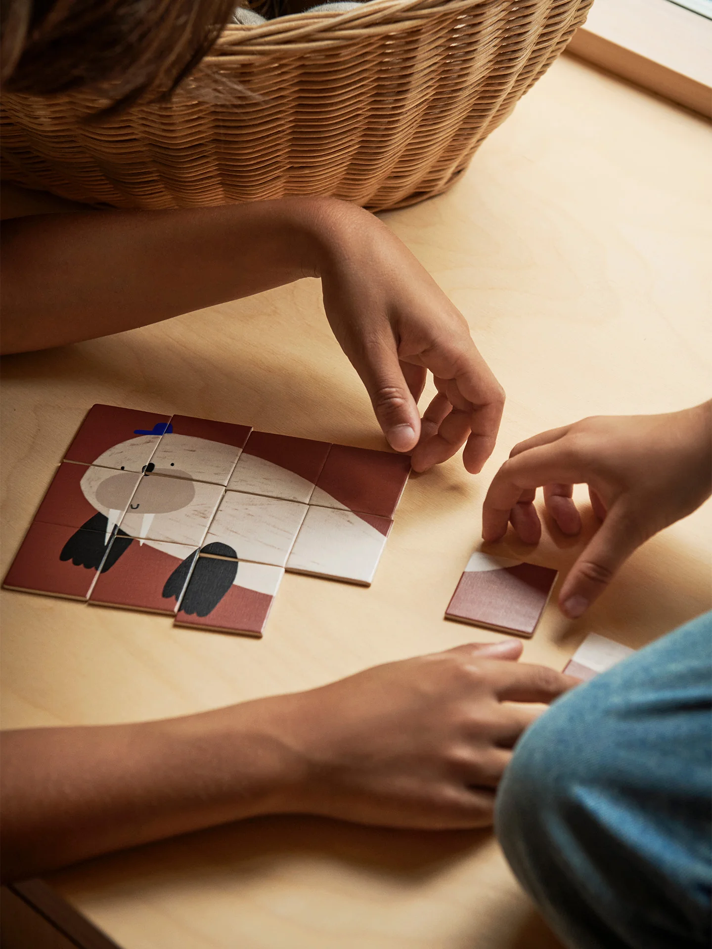 Two-Sided Puzzle - Walrus/Horse - Image 2